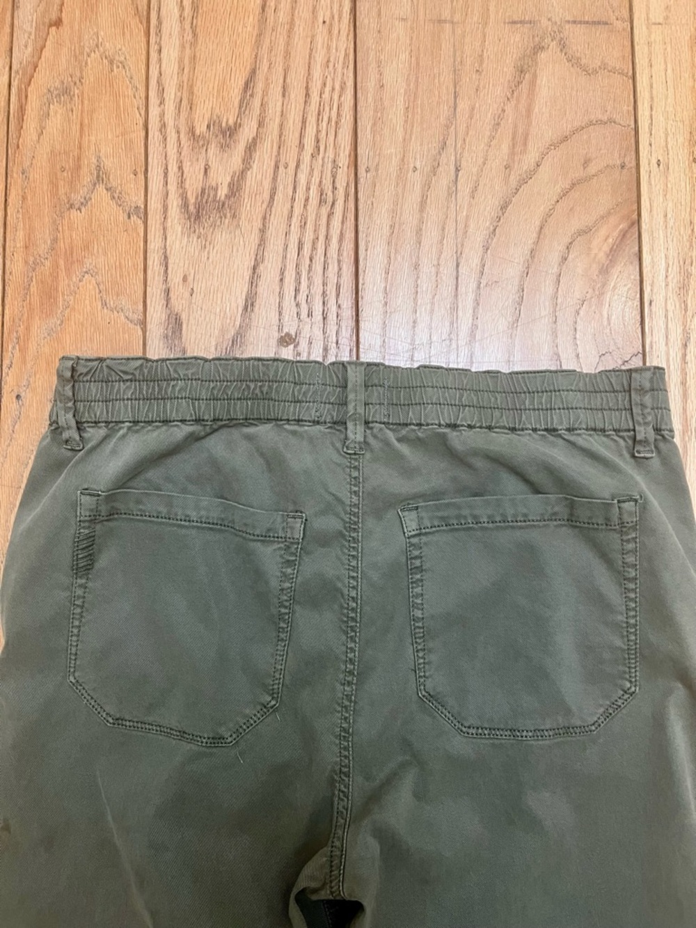 PAIGE Christy Pants Size 31 Olive Green Drawstring Ankle - Picture 6 of 6
